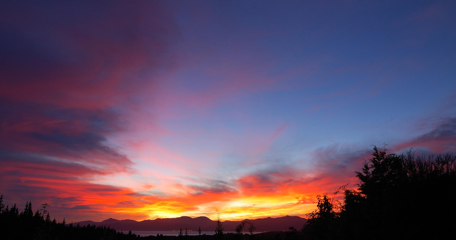 New Zealand Time Zones What's the time in New Zealand? TNZ