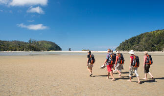 亚伯塔斯曼国家公园（Abel Tasman National Park）是新西兰阳光最充足的地方之一。