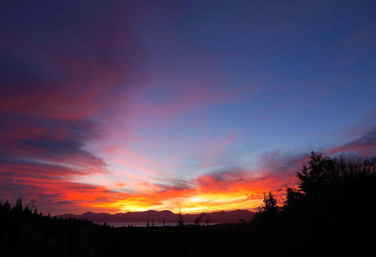 想知道新西兰现在的时间是？了解新西兰时区，以及你在旅行时应该如何设置时间。
