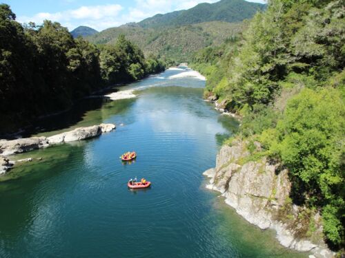 Rafting near Murchison