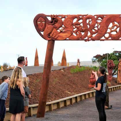 Manea Footprints of Kupe - Entrance