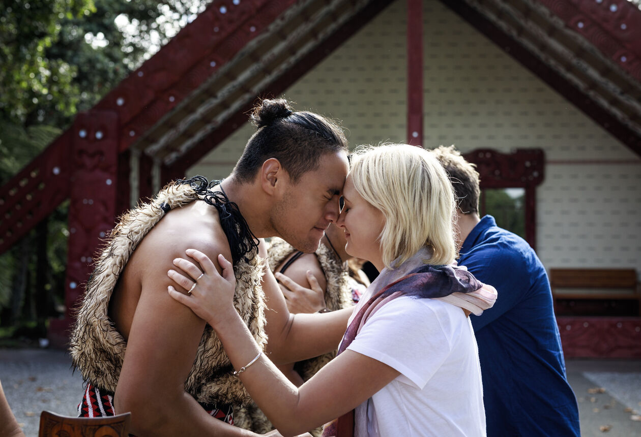 Embrace the laid-back lifestyle of New Zealand’s north in this 7 day campervan road trip that will take you from Auckland to the North Island’s most beautiful coastal scenery with sparkling harbours and sweeping beaches. Find out more. 