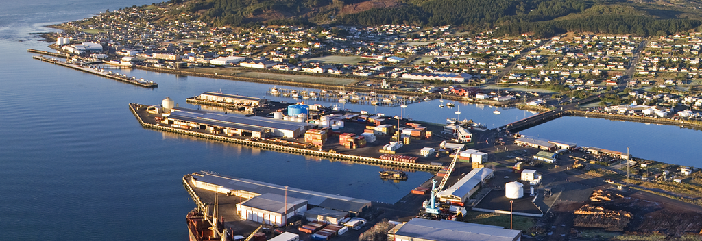 Enjoy the rugged character of Bluff, nestled at the tip of the South Island.
