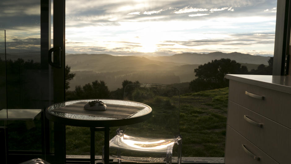 As the sun goes down, get ready for the magical star-filled night skies at the Atatū PurePod