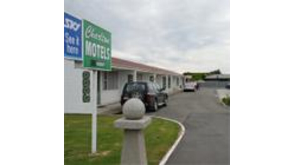 Charlton Motel