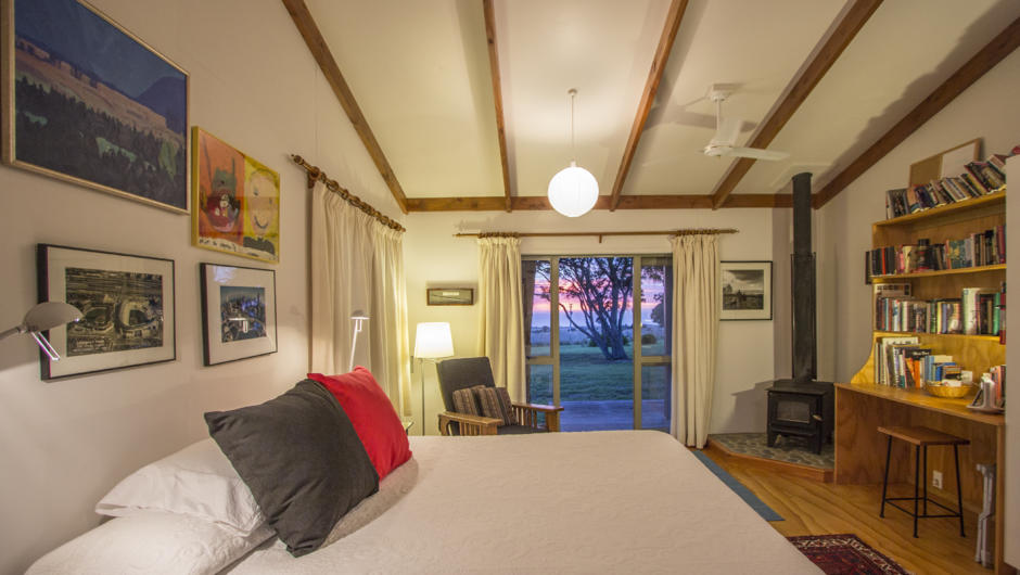 Bunkhouse North - Large double bedroom with its own wood-fire