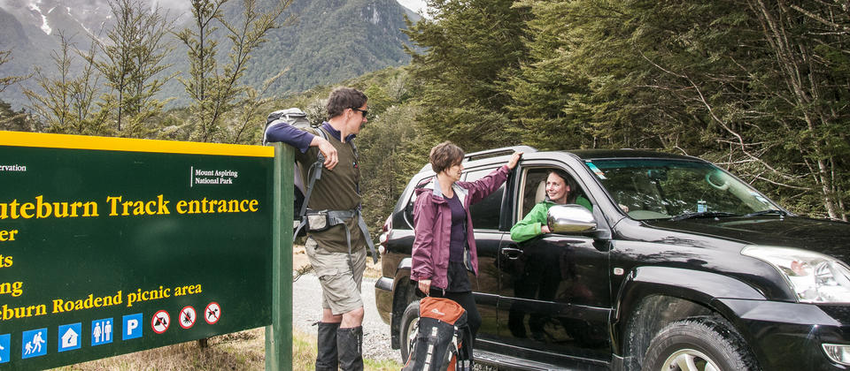 Routeburn Track car relocation with Easyhike