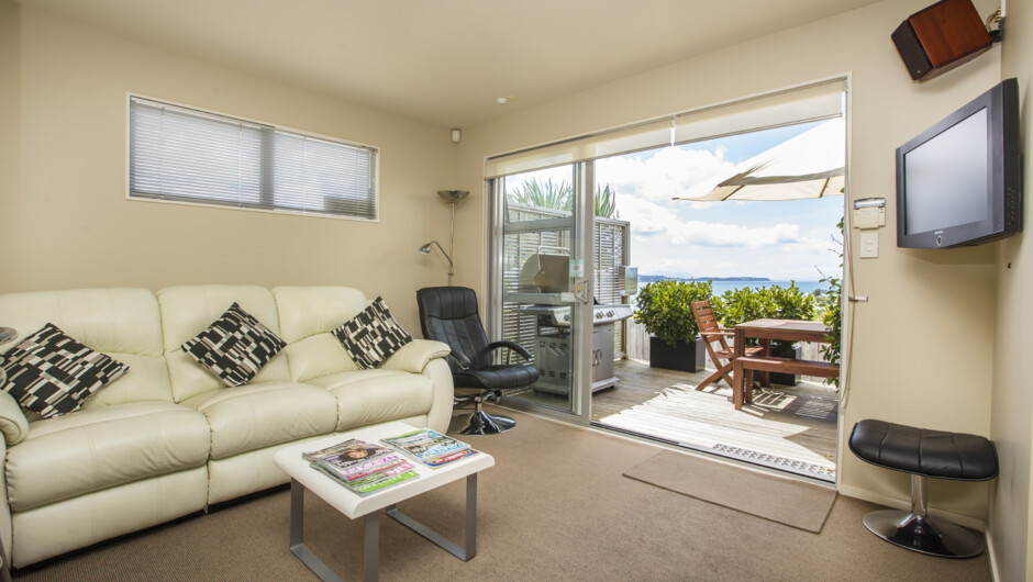 Kawau Apartment - Living Room