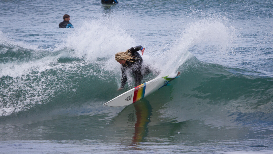 Forhand hack on a 6'4"primal shortboard Muriwai Beach