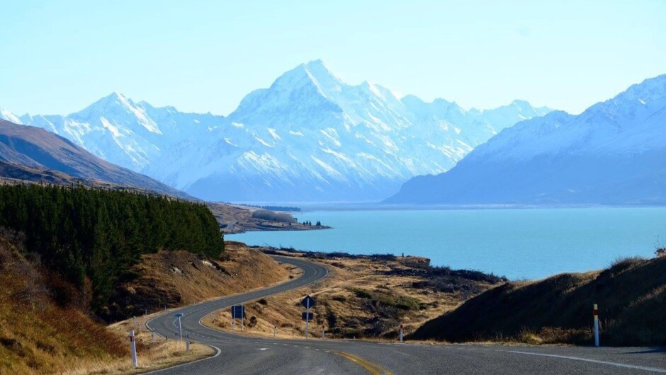 Experience jaw dropping vistas like this in your NZ Motorhome Rental.