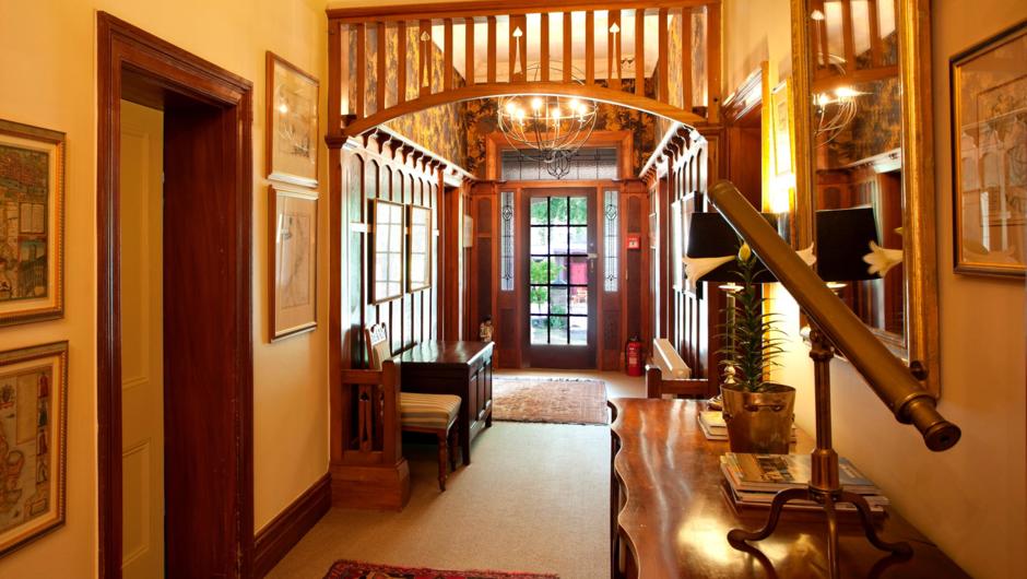 Olivers Lodge Hallway