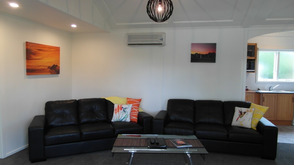 Seating area in 3 bedroom cottage