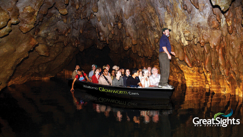 Waitomo Caves boat ride