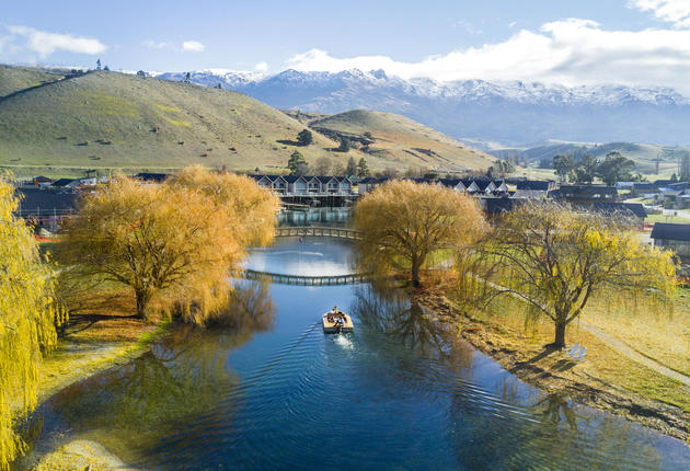 Central Otago, on New Zealand's South Island, is know for its wine, cycling and powerful landscapes. Taste your way around the sunny Central Otago's Pinot Noir vineyards, cycle the Otago Central Rail Trail or explore picturesque heritage towns.