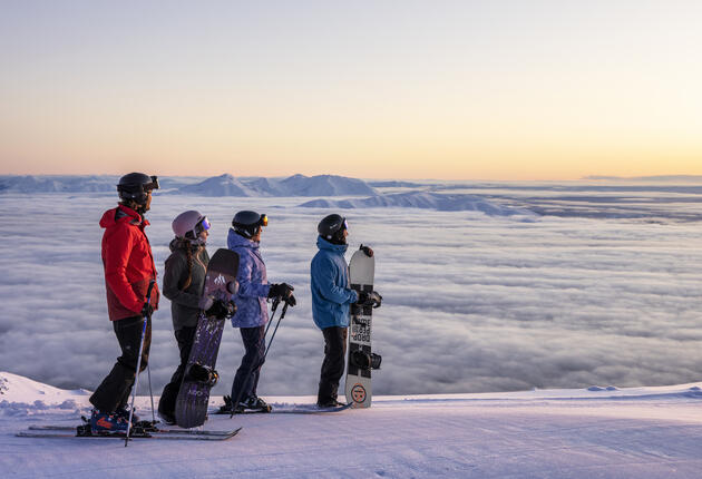 Ski like a local – enjoy the stunning mountain backdrops, relaxing local hotspots and wide open slopes that Christchurch has to offer.