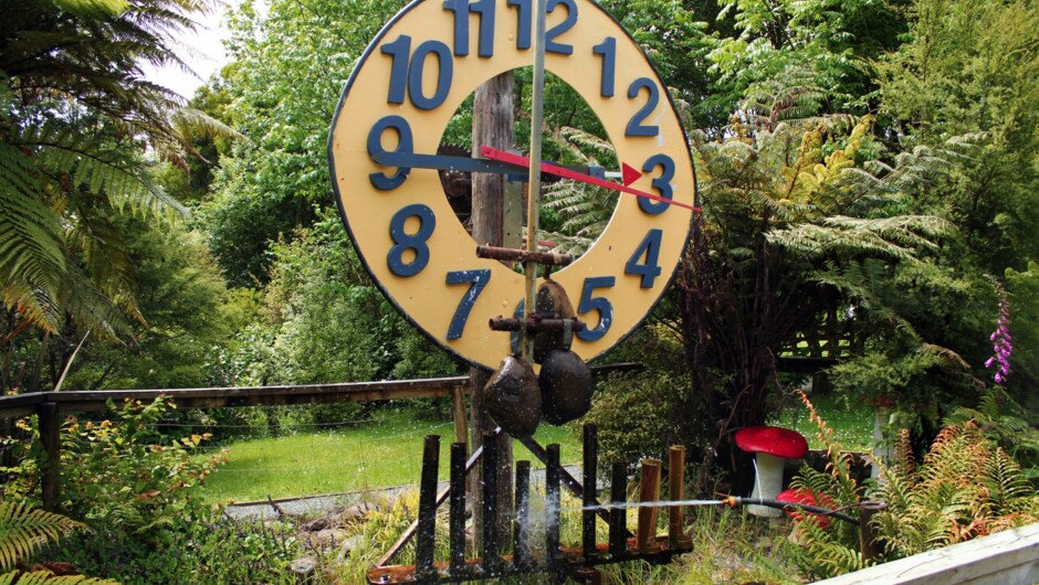 Water powered clock