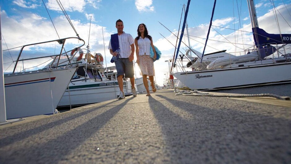 New Zealand Sailing Vacations from NZ Holiday specialists