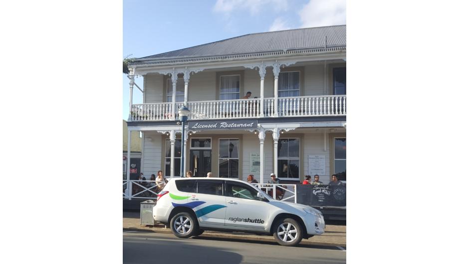 Harbour View Hotel Taxi
October 2019