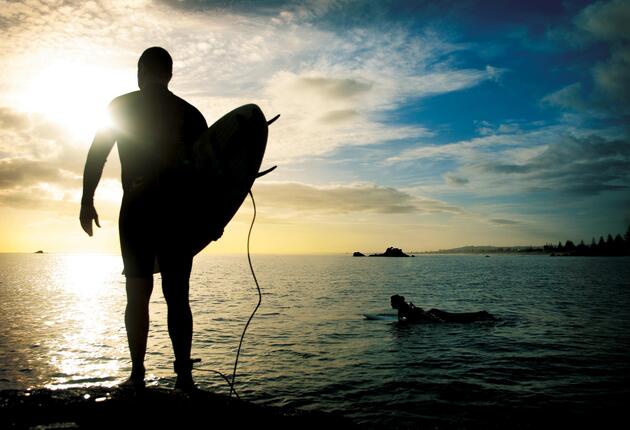 Die Bay of Plenty Region ist berühmt für herrliches Obst und Gemüse, goldene Küste und den sehenswerten aktiven Meeresvulkan Whakaari (White Island).