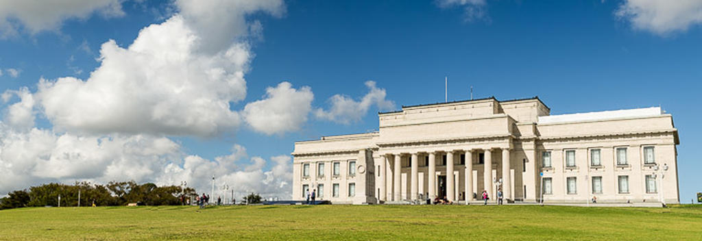 Auckland War Memorial Museum in Auckland's Domain