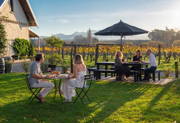 Discover the best of New Zealand’s dynamic wineries and unique culinary scene.