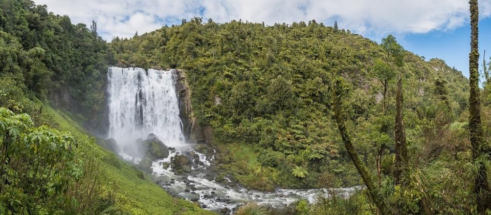 Marokopa Falls near Waitomo