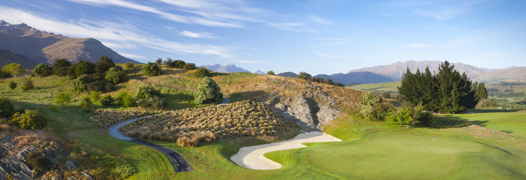 The Hills, Co-host of New Zealand Open