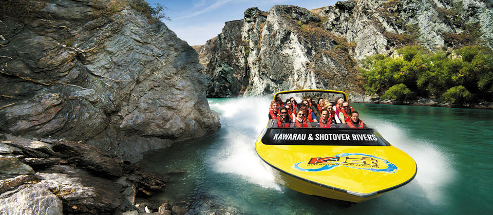 Experience New Zealand&#039;s original adrenaline fix on the Shotover and Kawarau Rivers - KJet.