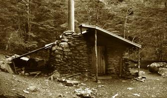 Sam Summer's Hut, Mt Crichton Loop