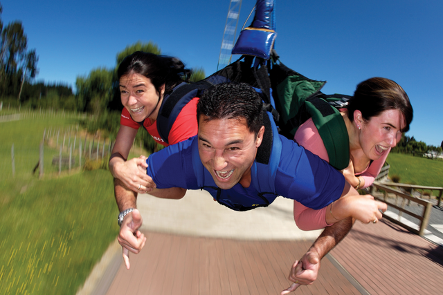 Theme Leisure Parks In New Zealand Things To See And Do In New Zealand