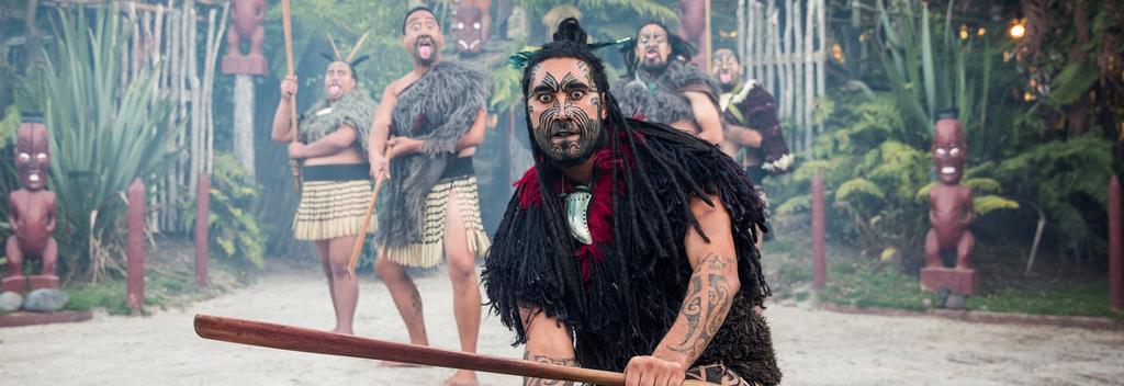 테푸이아에서 경이로운 지열 현상과 마오리 문화를 함께 경험하기