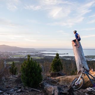 Crowned New Zealand’s favourite place to ride, the legendary Whakarewarewa Forest trails were built by mountain bikers for mountain bikers.