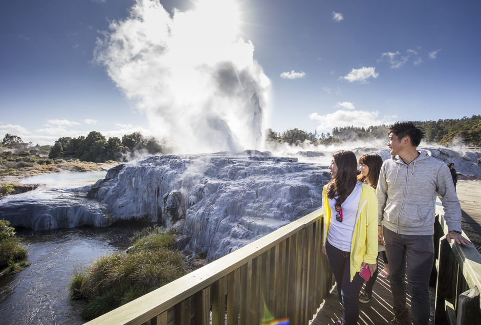In Rotorua watch the famed Pohutu Geyser, the undisputed star of the Whakarewarewa Thermal Valley, erupt up to 20 times a day to heights of 30 metres