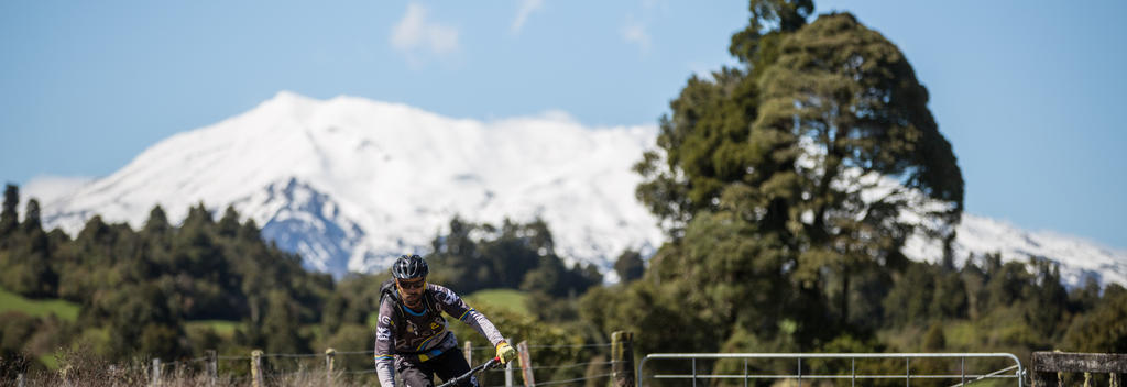 deken kleur Twisted 42 Traverse | Mountain Biking in Ruapehu