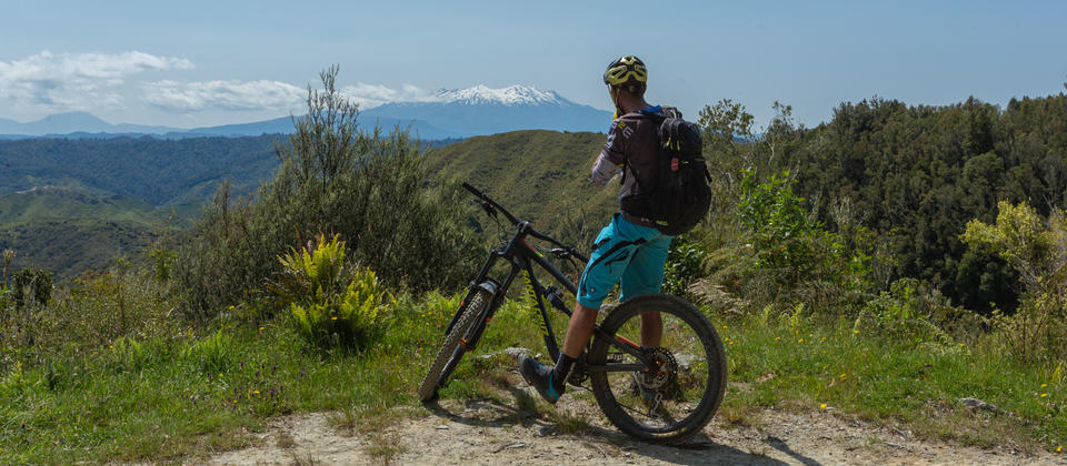 Ride the Mountains to Sea Nga Ara Tuhono cycle trail 