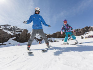 Enjoy hours of snow fun at New Zealand's premiere beginners ski area.