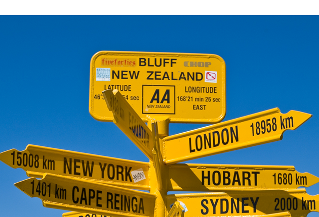 블러프는 뉴질랜드에서 가장 유럽 정착민이 살기 시작한 지 가장 오래된 지역 중 하나.