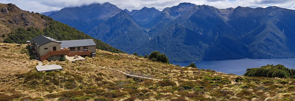 Views over mountains and lake on the Kepler Track, Souhland, New Zealand