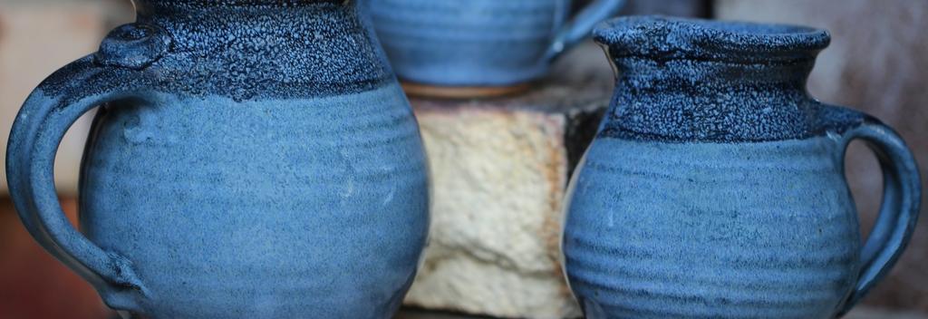 Whitianga artist Alan Rhodes makes beautiful, yet functional, art in the form of stone pottery.