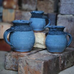 Whitianga artist Alan Rhodes makes beautiful, yet functional, art in the form of stone pottery.