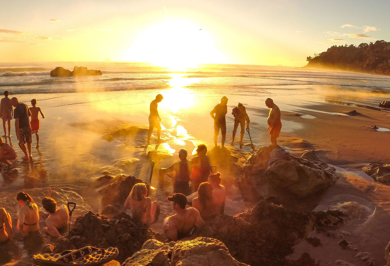 オークランドからネーピアまで、壮大な太平洋に沿って走ると、ありとあらゆる海岸風景が楽しめます。