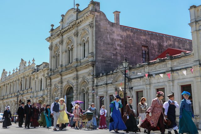 Featured image of post Steampunk Town In New Zealand : We went to oamaru, new zealand to see the blue penguins (and they were super cute), but it was the town&#039;s dedication to steampunk that really got us fired up.