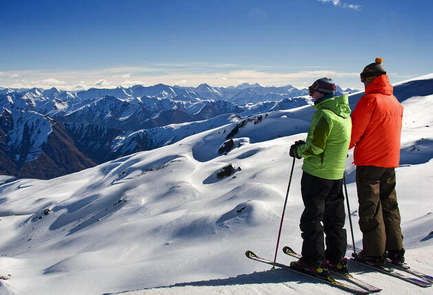 Only 1 hour from Queenstown, Wānaka is a boutique haven for winter holidaymakers.