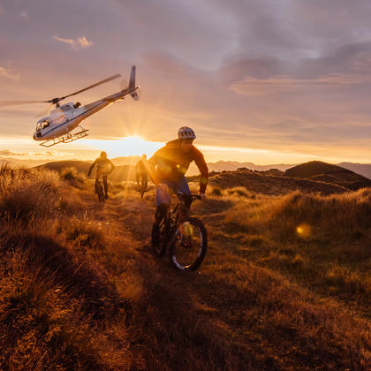 The ultimate Mount Burke mountain bike experience starts with a jaw-dropping helicopter ride high over Lake Wānaka and its surrounding mountains.