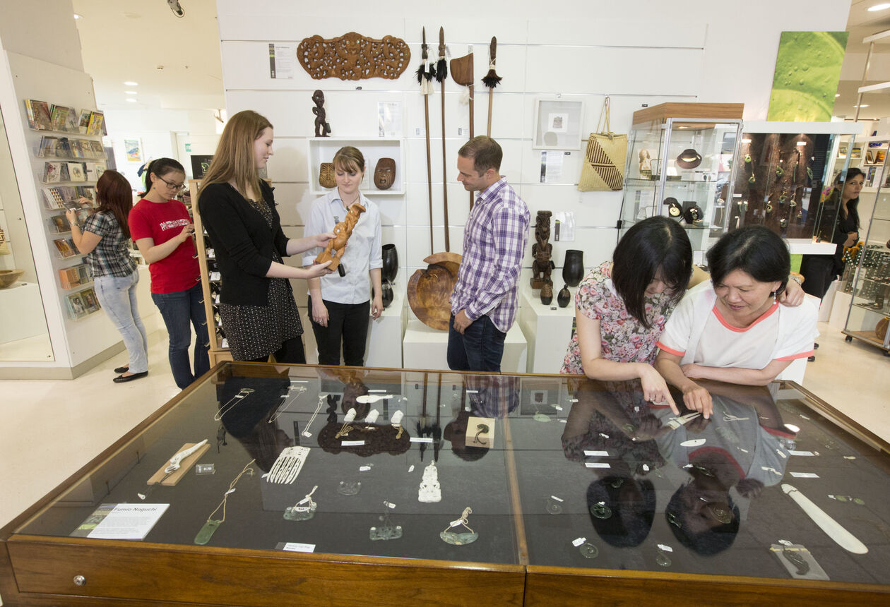 ウエリントンはアーティストが多く集まる都市です。芸術作品を鑑賞したり、アートや工芸品を購入したりするのにおすすめのスポットを紹介しましょう。