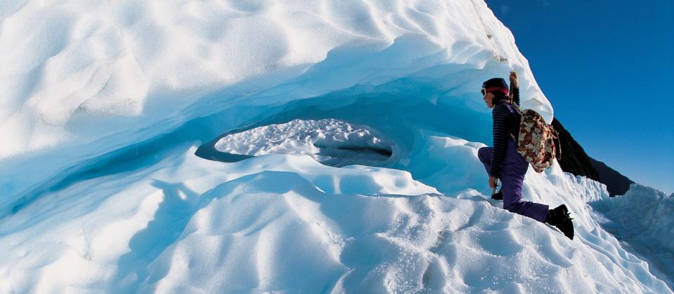 Embark on adventure on the Fox Glacier. Choose from glacier tours, heli-hikes and ice climbing