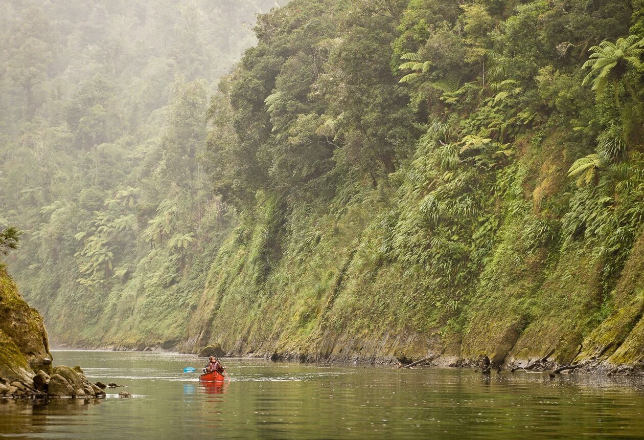 Paddle down the Whanganui River for a memorable trip through a wildly beautiful national park. Find out more about New Zealand's only water based Great Walk, the Whanganui Journey.