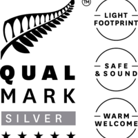 Stacked Qualmark 5 Star Silver Sustainable Tourism Business Award Logo v2
