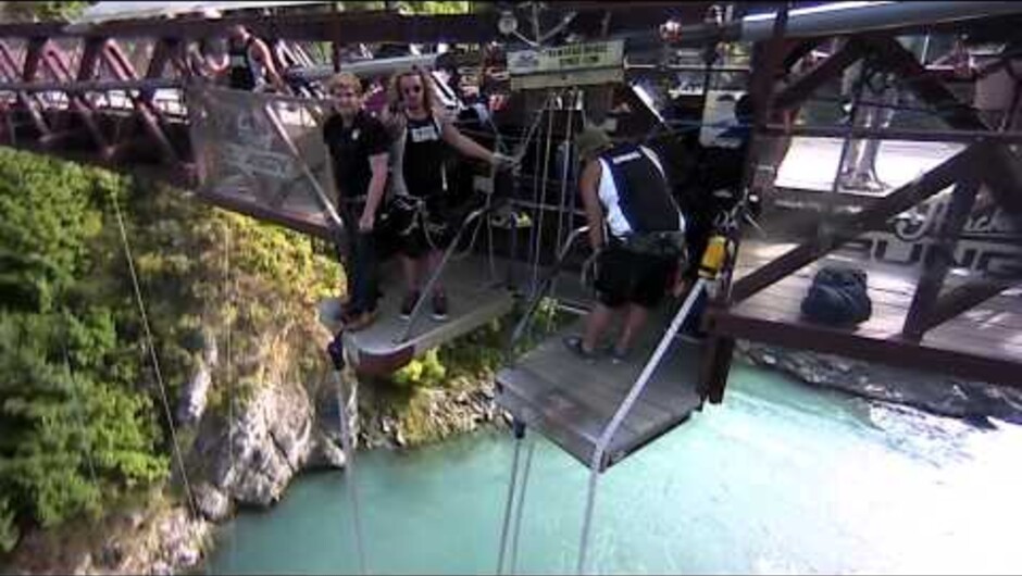 Kawarau Bridge Bungy, Queenstown New Zealand