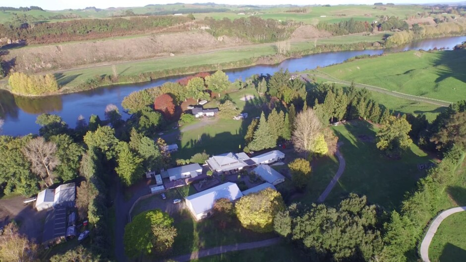 Epworth offers affordable accommodation and camping sites in a relaxing environment 20 minutes south of Cambridge on the shore of the Mighty Waikato River. Pre-book some of our onsite activities for your next group excursion or simply base yourselves here